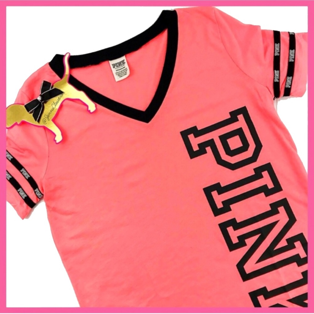 •Victoria’s Secret PINK• Perfect V-Neck tee - Picture 2 of 3